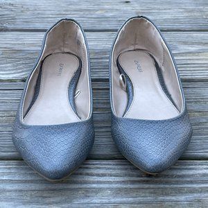 Express snake-skin grey pointed Women flats Pump size 8